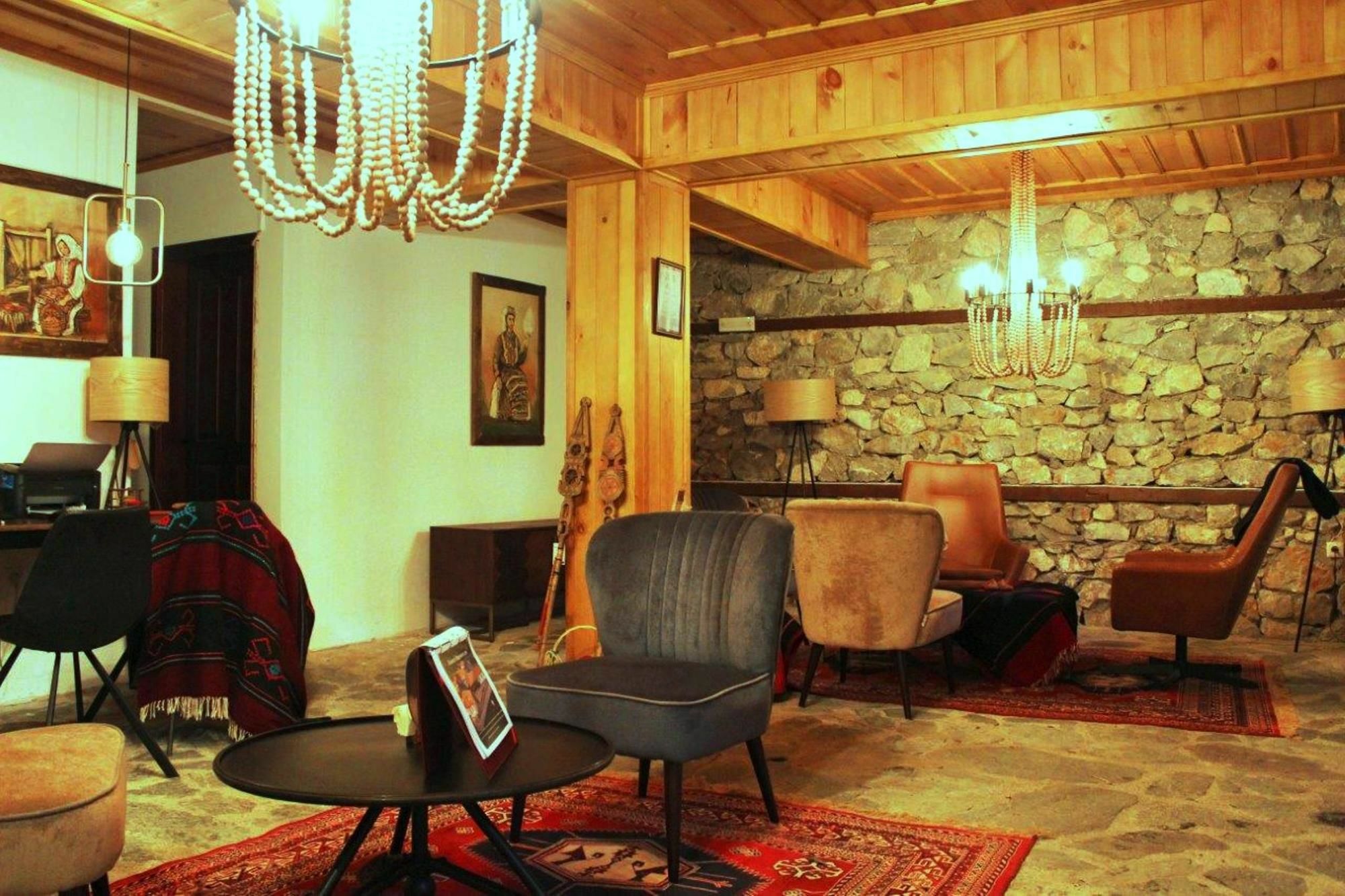 Macedonian Village Hotel & Resort Gorno Nerezi Bagian luar foto